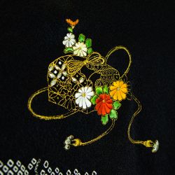 Detalle Bordado Haori Kiku