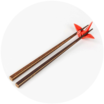 Hashioki reposa palillos Grulla origami roja