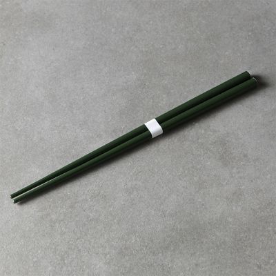 PRO08622-Palillos lacados en verde y blanco