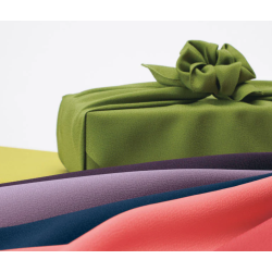 Furoshiki poliéster 70 x 70 cms. Azul marino.